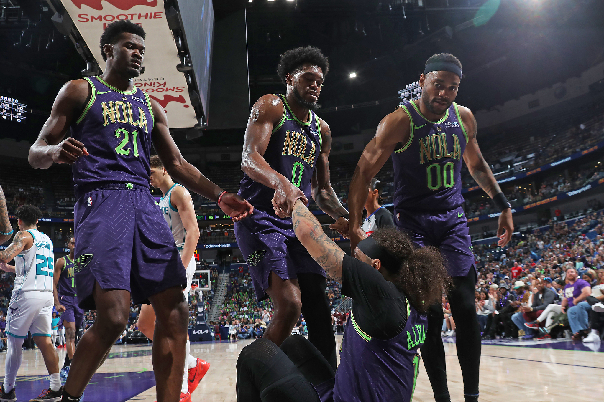 爱游戏APP-鹈鹕鏖战魔术，麦科勒姆关键制胜