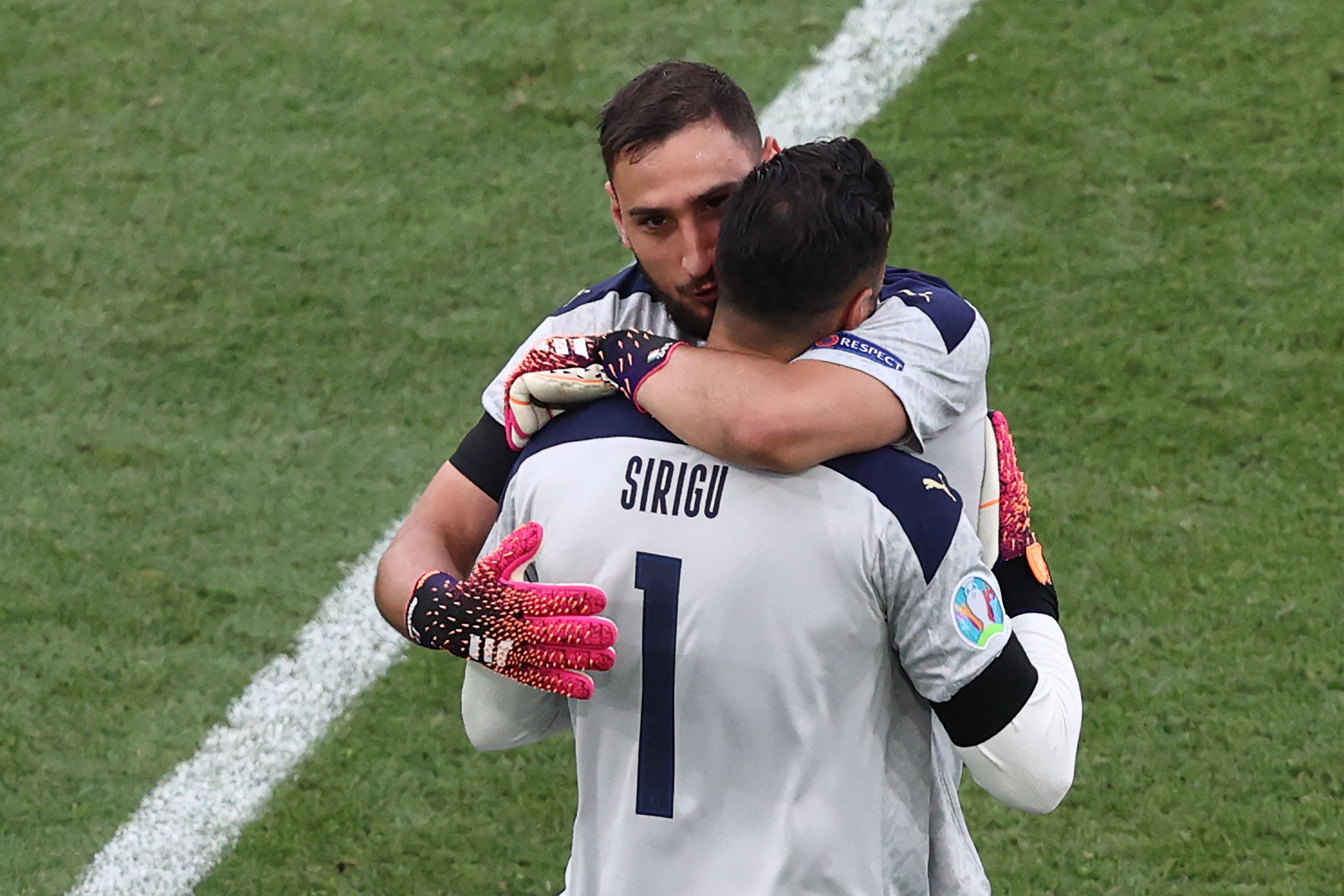 爱游戏tv-哥伦比亚逆转罗马，阿什拉夫带队取胜