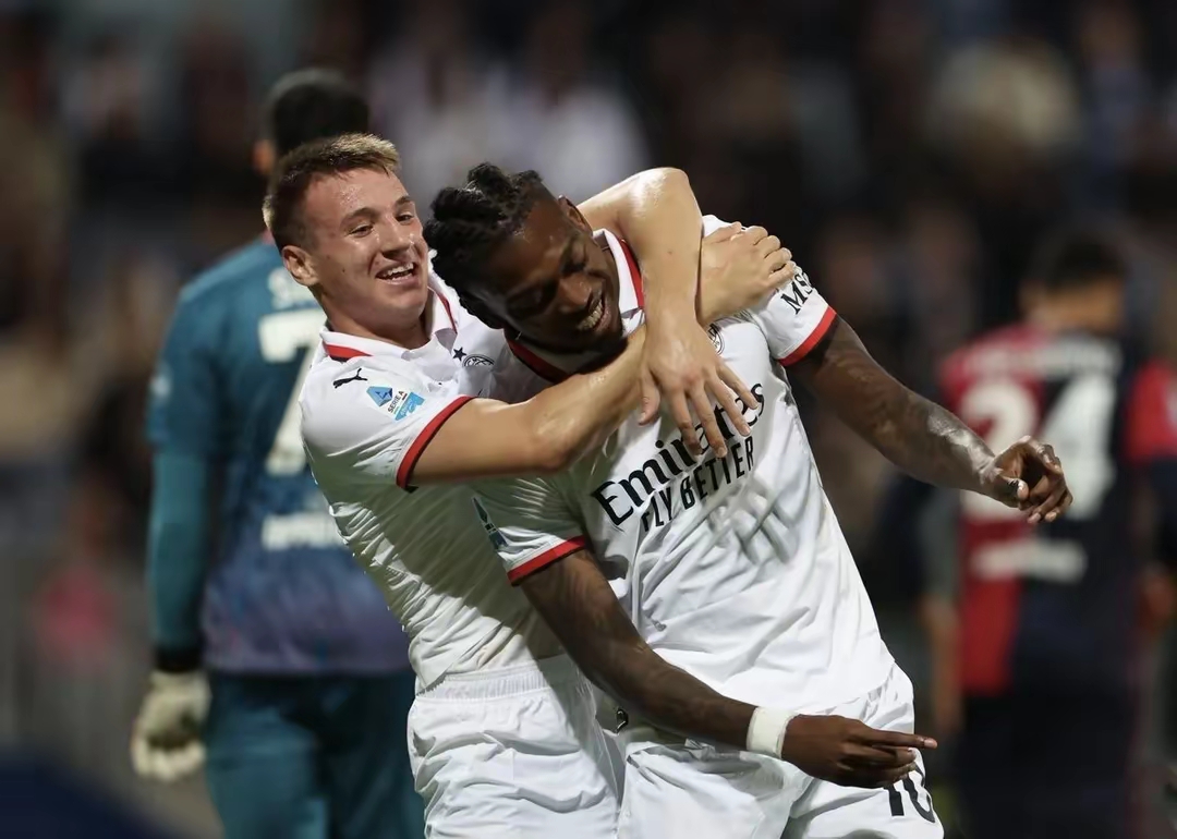 哥伦比亚逆转罗马，阿什拉夫带队取胜