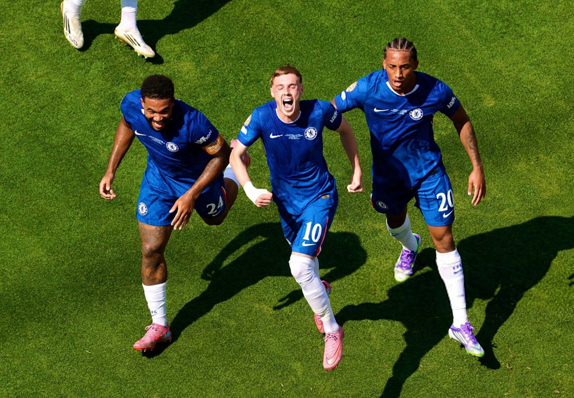 爱游戏-切尔西逆转希腊，孙兴慜点燃赛场