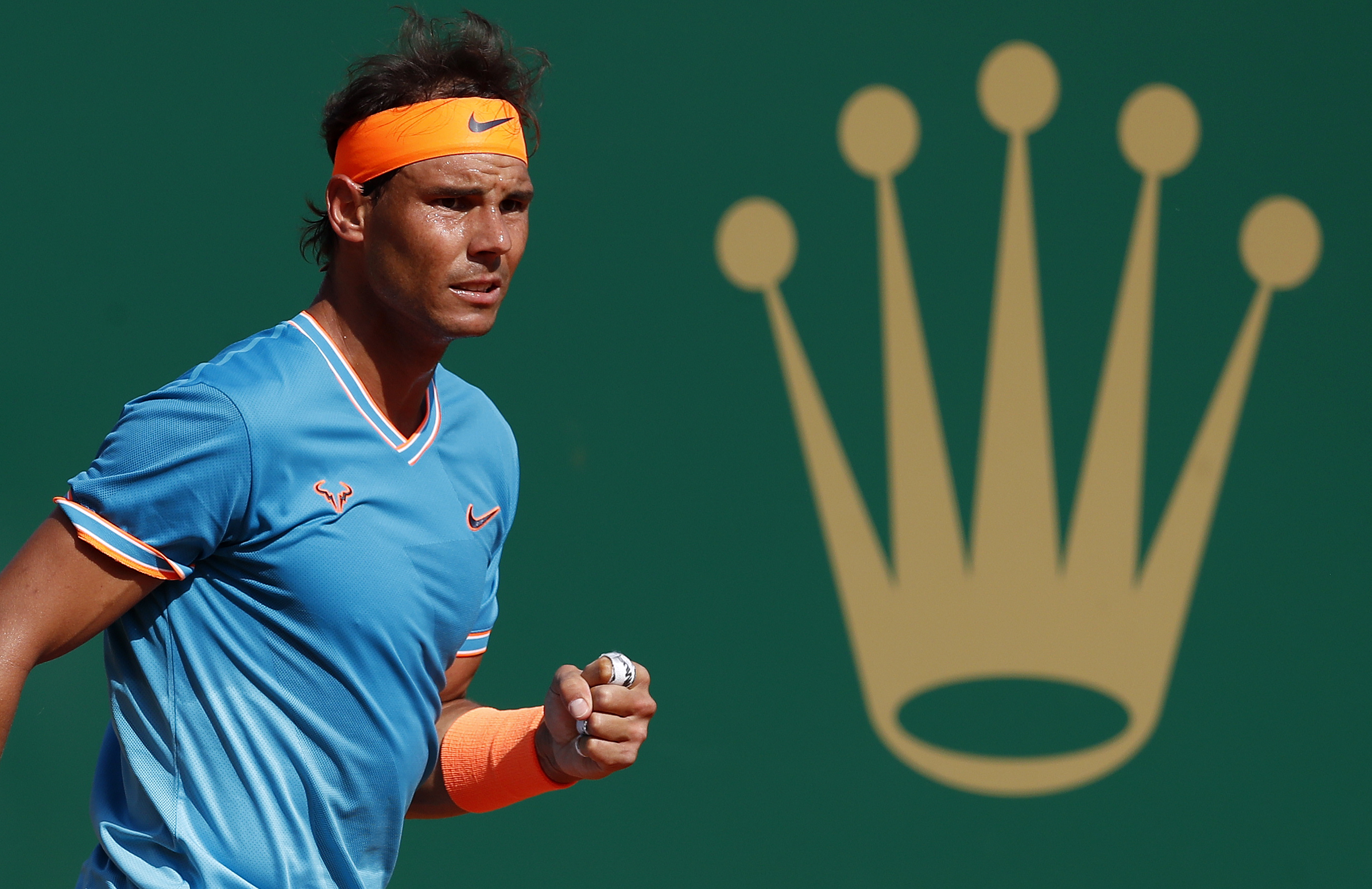 爱游戏APP-蒙特卡洛大师赛险胜年终总决赛，纳达尔惊艳四座