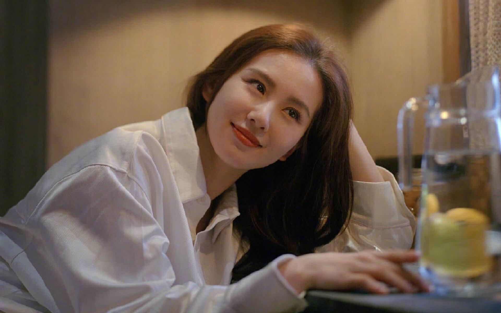 爱游戏在线-当德国战车被非洲雄狮撞翻时，哈兰德在平行宇宙狂刷5球