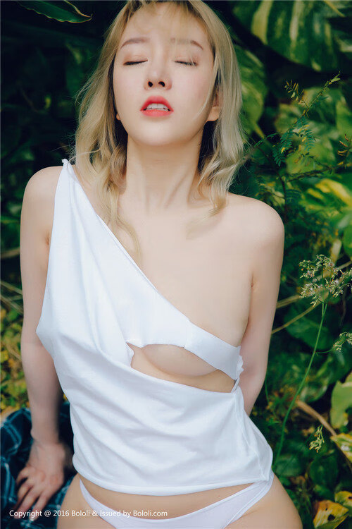 巴黎雨夜，德里赫特以防守定义文明，一场关乎世界排名的几内亚生死战