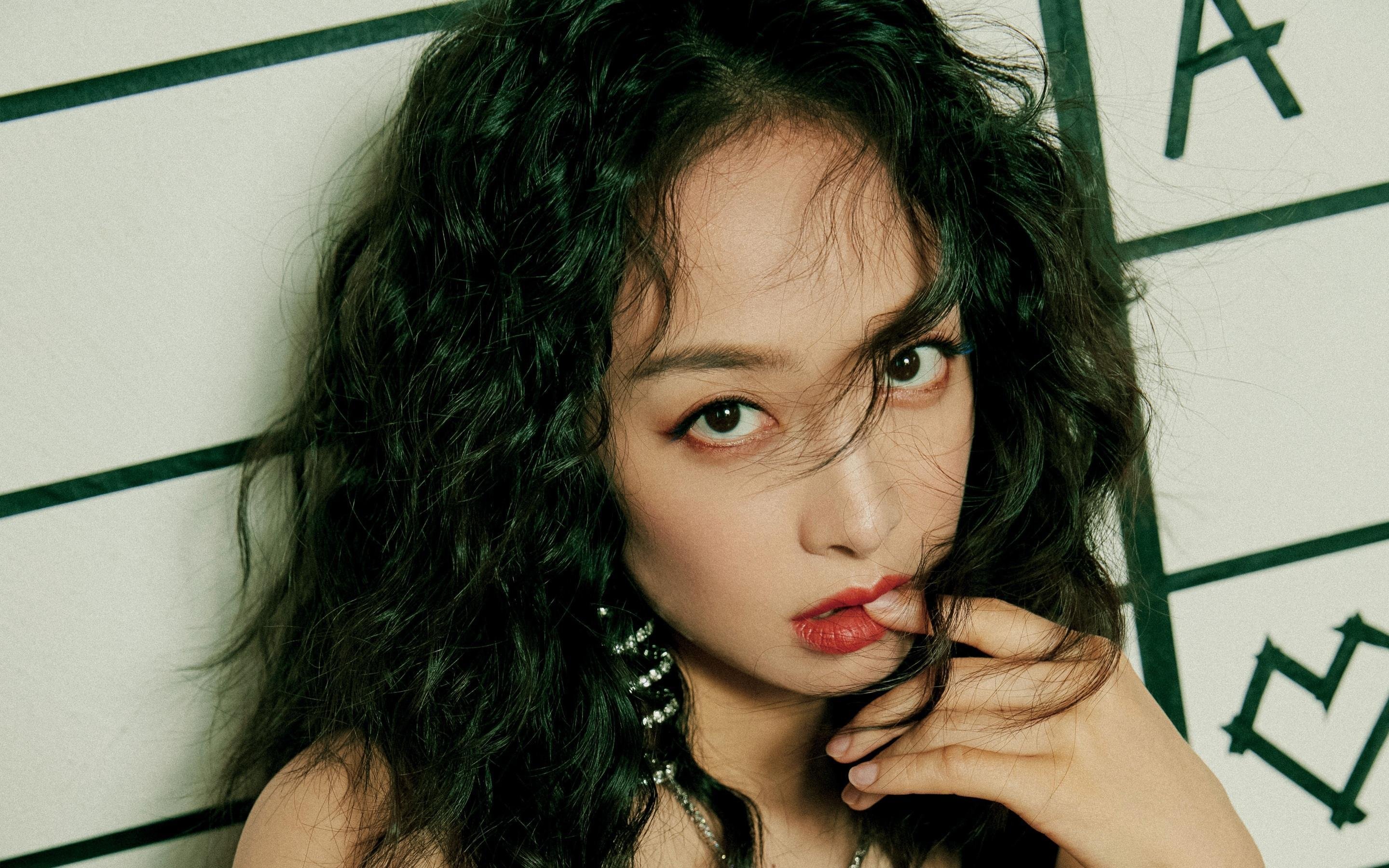 我为你设计了三个不同风格的标题，并提供了一篇完整的文章